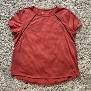 Women’s Under Armour t shirt. Size XL. Great condition. Worn once.